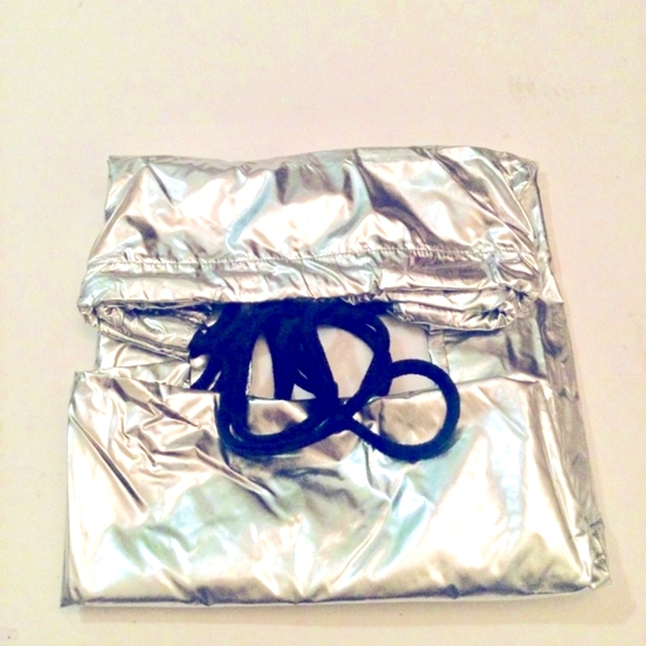 NWT VS Ultimate Sport 4 Pc Special Collection-Sweat Shirt/Leggings & Panty/Bag - Picture 13 of 14